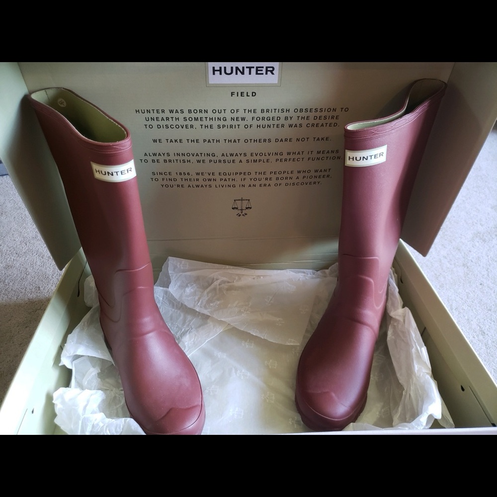 Red Chestnut Hunter Boots in Box